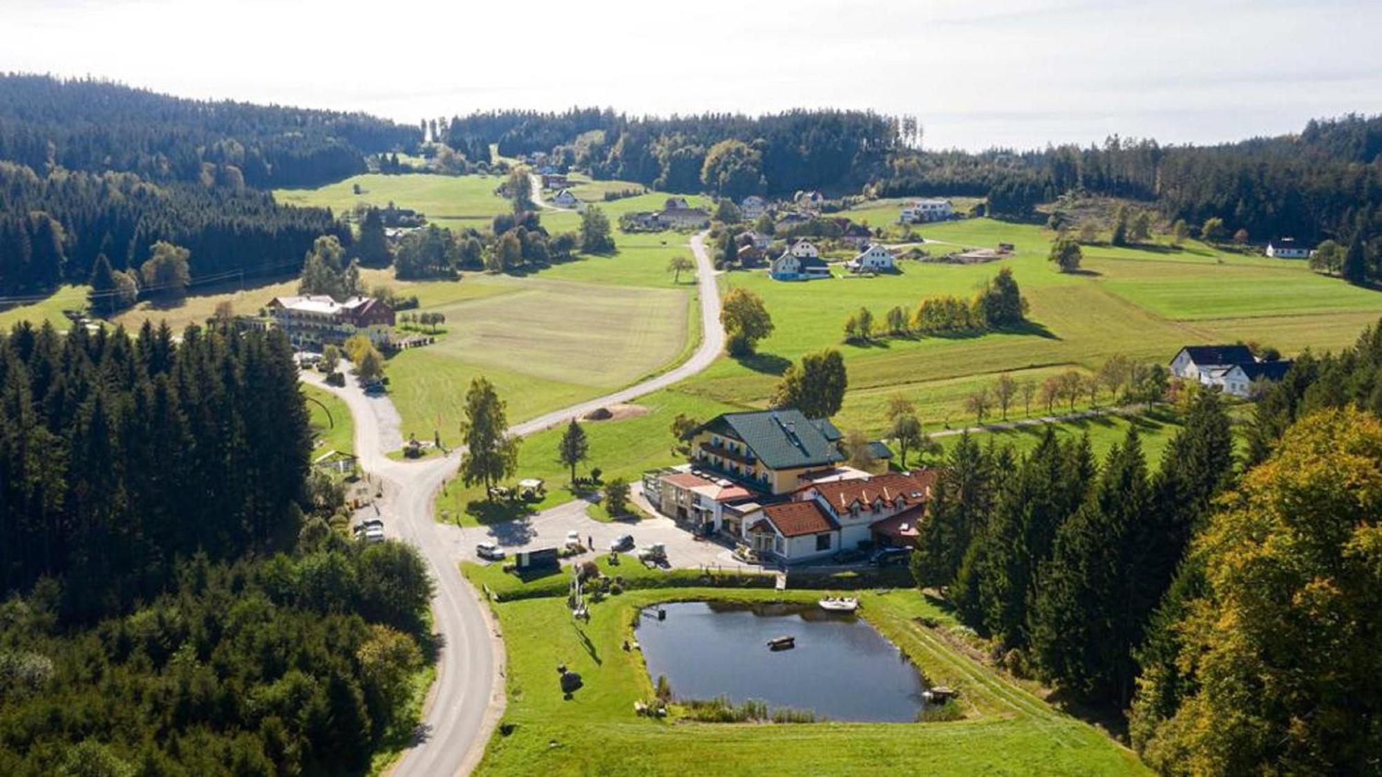 Cafe-Pension Kristall Hirschenwies Eksteriør billede